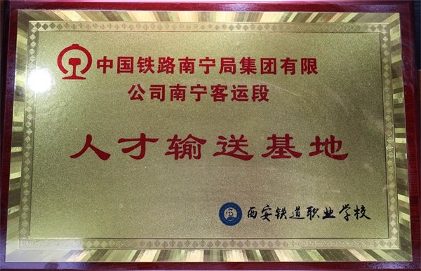 建议先扫读标题与摘要